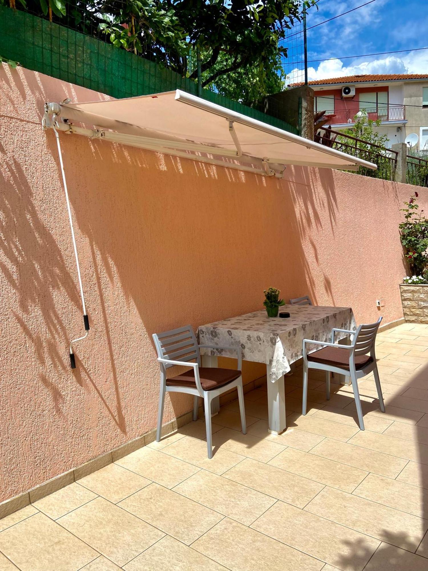 Apartments Leila Mali Lošinj Exterior foto